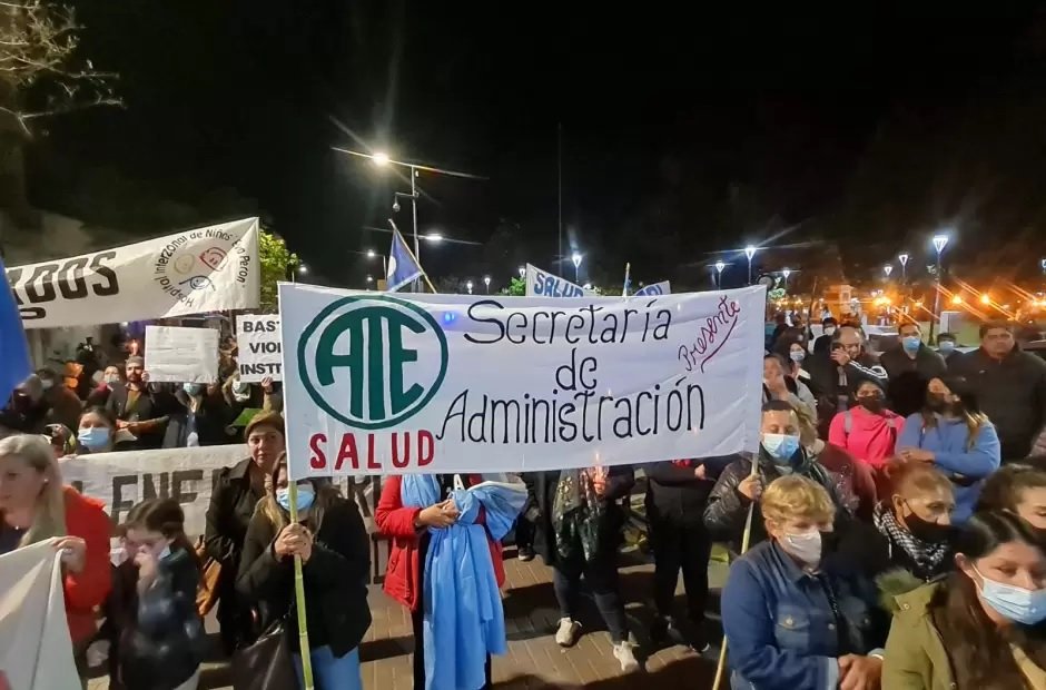 Crece el conflicto en Salud habrá paros y mas movilizaciones