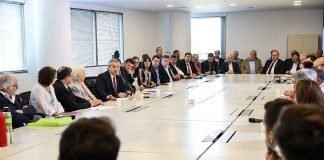 Alberto Fernandez prepara un plan para generar trabajo a 4 millones de personas