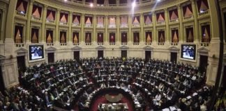 Decidieron congelar por seis meses los sueldos de senadores y diputados