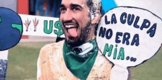 Durísimo castigo al alumno que festejó disfrazado de víctima de femicidio
