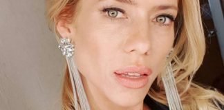 En bikini y sobre una dona inflable: Nicole Neumann subió la temperatura con una sensual foto