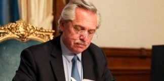 En todo 2020 Alberto Fernández firmó más DNU que Macri en sus 4 años