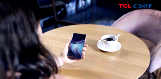 TCL presenta un móvil con pantalla enrollable que pasa de 6,7 a 7,8 pulgadas con un simple toque con el dedo