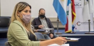 Detectan casos positivos de Covid en 4 establecimientos escolares Andrea Centurion, Ministra Andrea Centurion