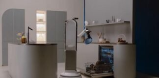 Crean un robot de tamaño humano para darnos todos los abrazos que nos faltan