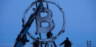 La otra cara del Bitcoin: minar la moneda digital emplea casi la misma electricidad al año que todo Argentina