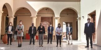 Senadores visitan la muestra de Ciencia e Innovación en la Casa de la Cultura Maximiliano Brumec, Maria de los Angeles Herr, Raul Barot