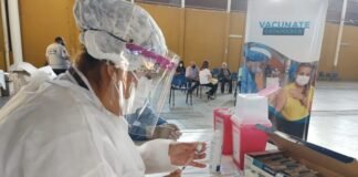 Programación de Vacunación para personas de 75 a 79 años en el interior