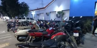 En control, secuestran 35 motos