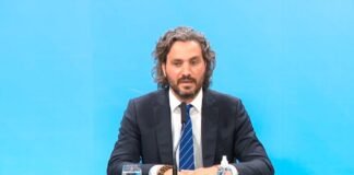 Con el foco en la vacunación, Santiago Cafiero dijo que «las autoridades locales tienen que hacer cumplir las restricciones»