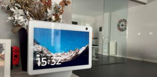 Echo Show 10: Amazon reinventa su altavoz inteligente con pantalla por completo y te va a encantar