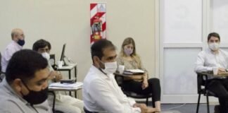 La definición del aumento a los docentes se alarga y hay cuarto intermedio hasta mañana