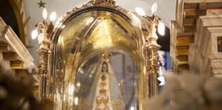 Hoy 12/04 se cumplen 130 años de la coronación de la Virgen del Valle
