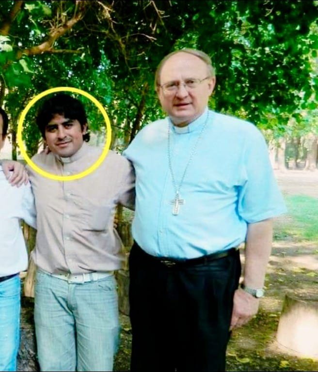 SUSPENDIERON EL JUICIO A EL CURA GUTIERREZ HASTA EL MARTES 20 DE ABRIL QUE ASUMA NUEVO ABOGADO DEFENSOR