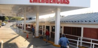 Agredió a su pareja y a un vecino que intentó ayudarla