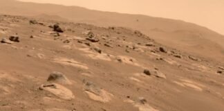 Así es la vista panorámica marciana del rover Curiosity desde Mont Mercou