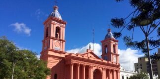 El gobierno habilitó actividades religiosas en lugares cerrados