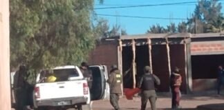 Ocultaban un kilogramo de marihuana en tachos de pintura