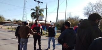 Reclamo de municipales en Icaño