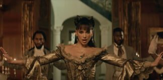 Dua Lipa estrena video al estilo Bridgerton con “Demeanor”