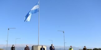 En el cumpleaños 338 de la ciudad, Gustavo Saadi inauguró la obra de Avenida Bicentenario
