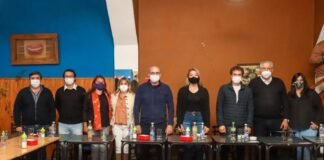 Fama: “Si el radicalismo perdió tanto espacio, fue por las mesas chicas”