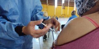 Aplicación de segundas dosis contra el coronavirus en toda la Provincia