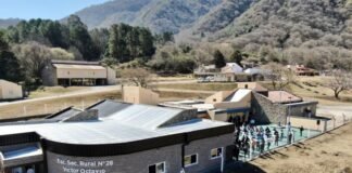 Jalil inauguró obras de infraestructura escolar en Aconquija