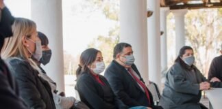 Raúl Jalil recibió a padres y familiares de personas con Discapacidad