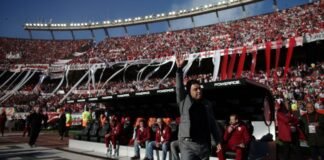 El Gobierno habilitó la vuelta del público a las canchas: habrá hinchas en el Superclásico