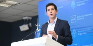 Wado de Pedro: “Tuvimos una jornada histórica que mostró la voluntad y las ganas de votar”