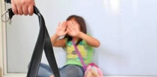 Madrastra castigó con un cable a una nena de 10 años