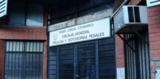 Subió a trabajadora sexual a su auto y, luego, intentó arrojarla del vehículo en movimiento