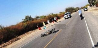 Murió un motociclista tras chocar con un auto