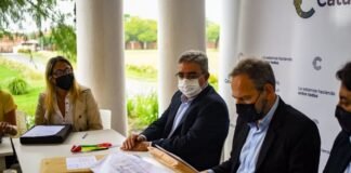 Apertura de sobre para la obra del Gasoducto Lavalle-Catamarca Gobernador Raul Jalil, Raul Jalil