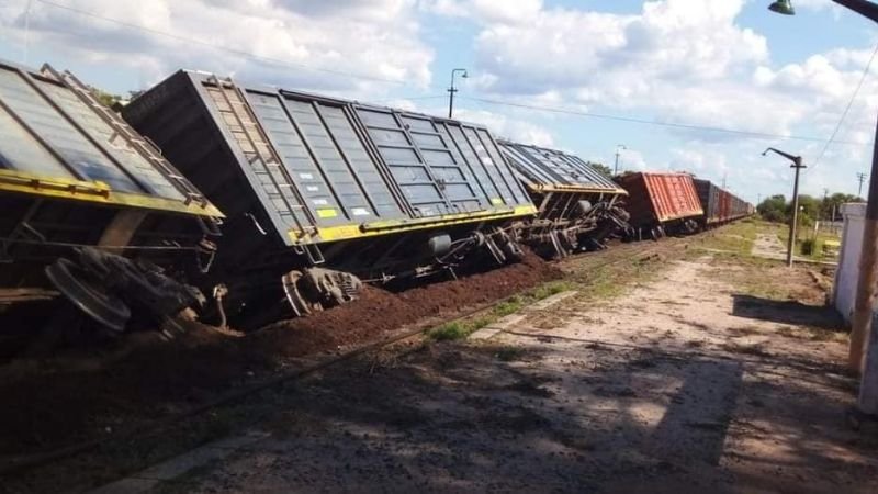 Tren descarrilado