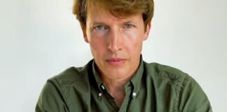 James Blunt confesó que tardó más de 10 años en escribir una canción