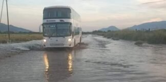DESBORDÓ LA RUTA 40 EN LOS VALLES CALCHAQUÍES