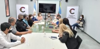 Gremios y Gobierno acordaron que los haberes de enero, que se cobrarán en febrero, tendrán una recomposición del 4,9%