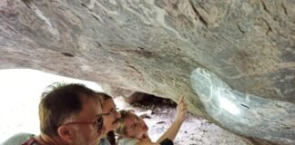 Arqueólogos de la UNCA participan de novedosa técnica para estudiar el arte rupestre prehispánico