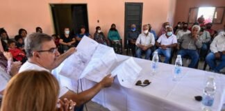 En Fiambalá, Raúl Jalil se reunió con productores vitivinícolas y realizó anuncios para el sector