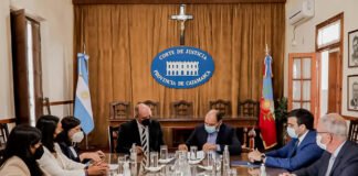 Gustavo Saadi firmó acuerdos con la Corte de Justicia