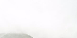 Prevención por Dique Las Pirquitas vertiendo