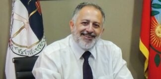 Solá Jais saca licencia para conducir la minera Camyen