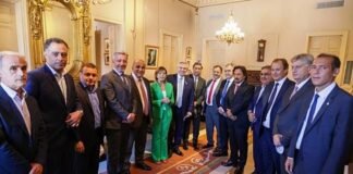 Gobernadores dieron su visión sobre el acuerdo con el FMI Raul Jalil, Alberto Fernandez, Gobernadores