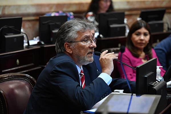 Senador Guillermo Andrada Senador Guillermo Andrada