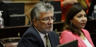 Andrada cuestionó el endeudamiento y el destino del préstamo del FMI Guillermo Andrada, Senador Andrada