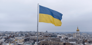 BANDAS Y ARTISTAS COMIENZAN A CANCELAR SUS ACTUACIONES EN RUSIA