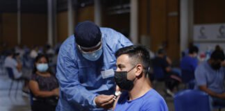 Dosis de refuerzo a quienes recibieron dosis adicional