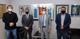 El Vice gobernador de SDE, Carlos Silva Neder recibió a comisión de legisladores de Catamarca